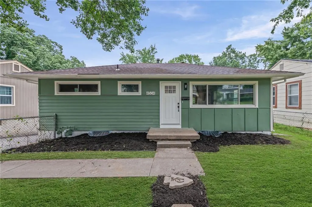 4504 Wood AVE, Kansas City, KS 66102