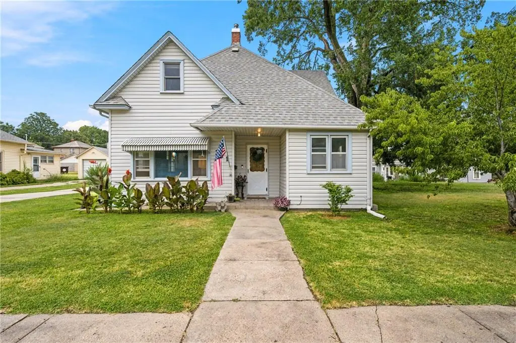 211 W 11th ST, Concordia, KS 66901