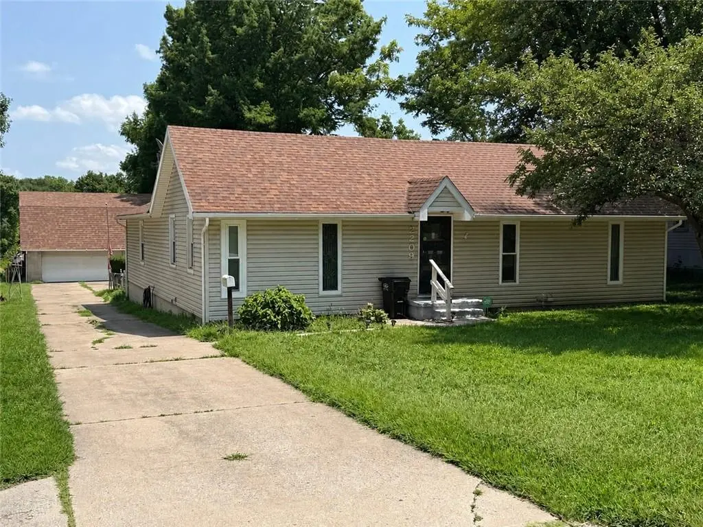 2209 S Ellison way N/A, Independence, MO 64050