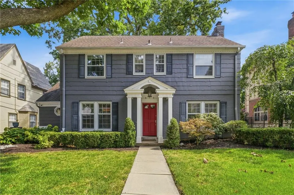 619 W 69th TER, Kansas City, MO 64113