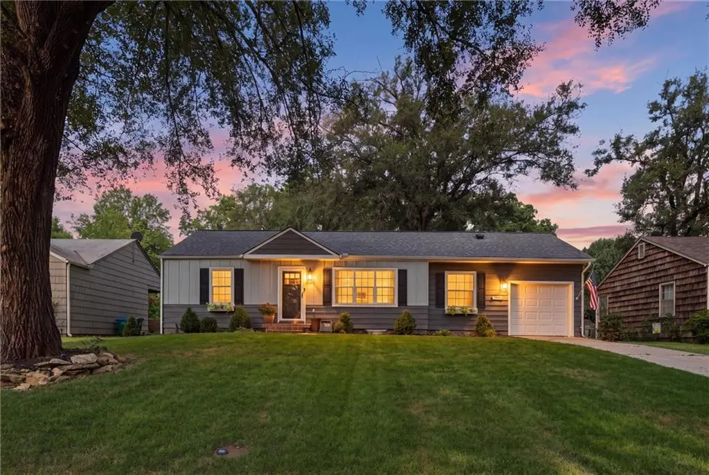 5536 Cedar ST, Roeland Park, KS 66205