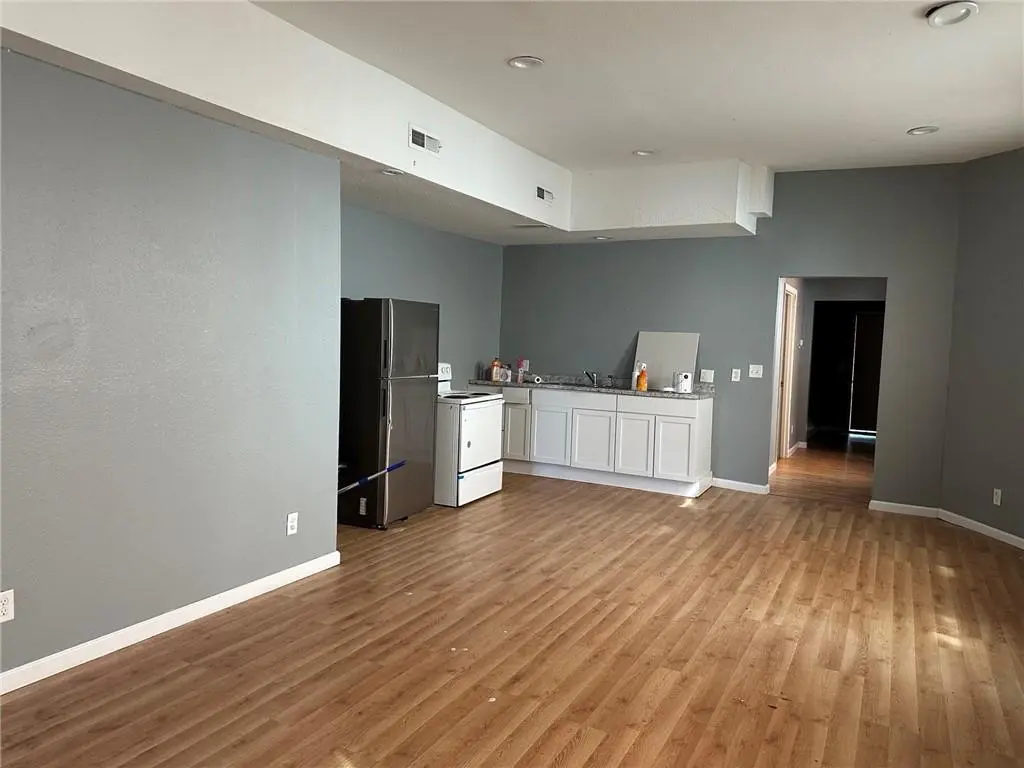 1618-1620 S Eleventh ST, St Joseph, MO 64501