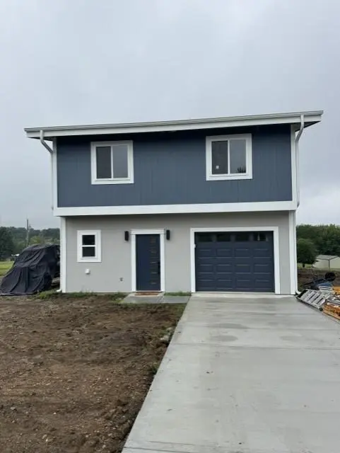 112 Admiral DR, Gallatin, MO 64640