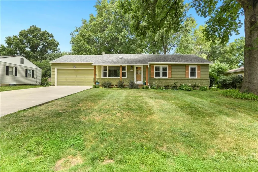 9900 E 77th ST, Raytown, MO 64138