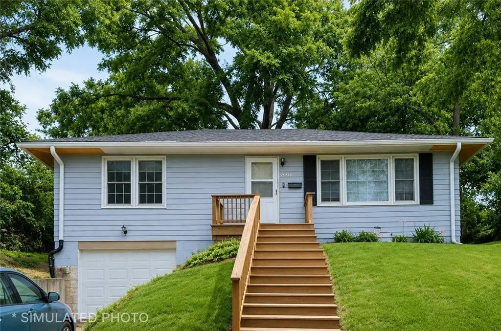 1522 S 26th ST, St Joseph, MO 64507