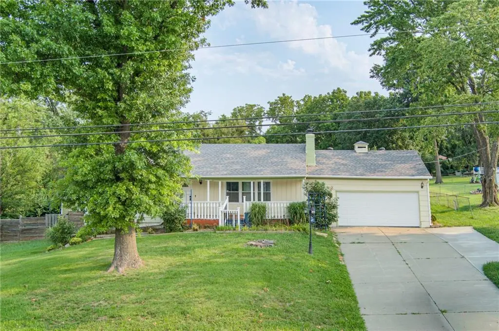 9200 E 87th ST, Raytown, MO 64138