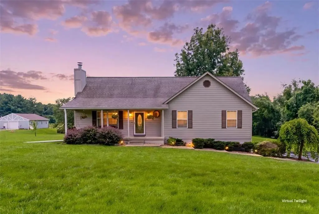 33803 E Jenkins RD, Lone Jack, MO 64070