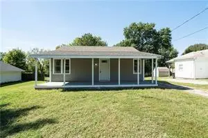 15309 E Mayes RD, Independence, MO 64050
