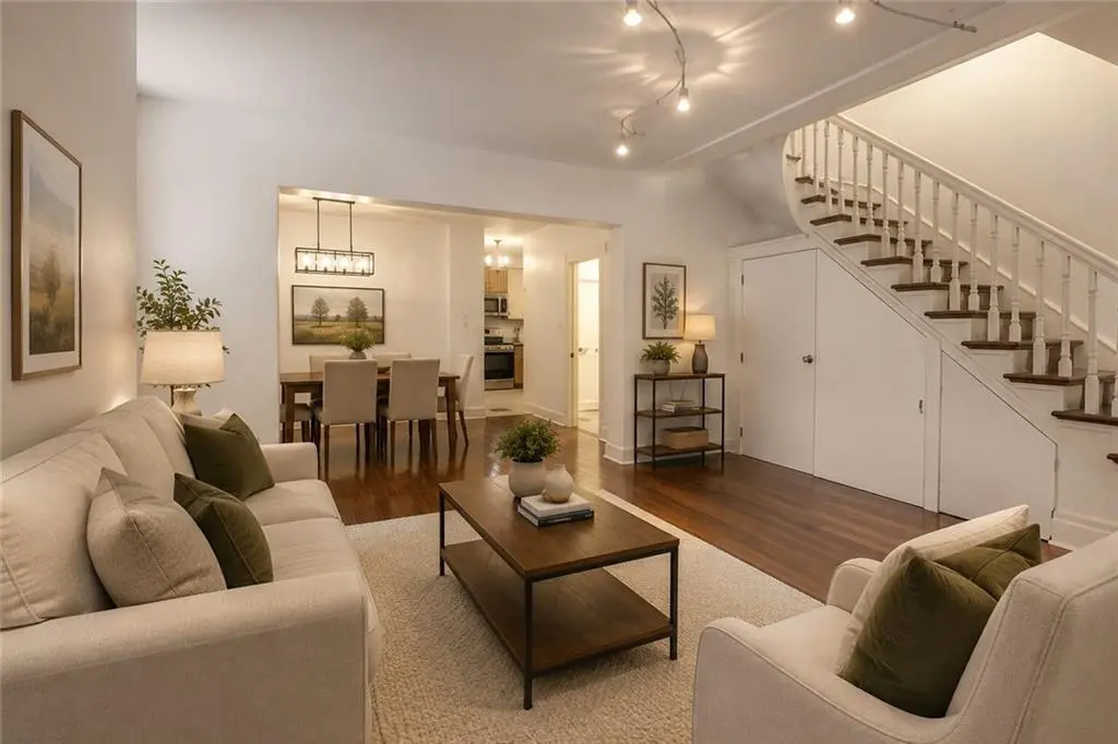 313 Ord ST, Kansas City, MO 64124