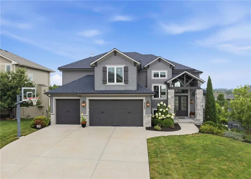 9784 Houston ST, Lenexa, KS 66227