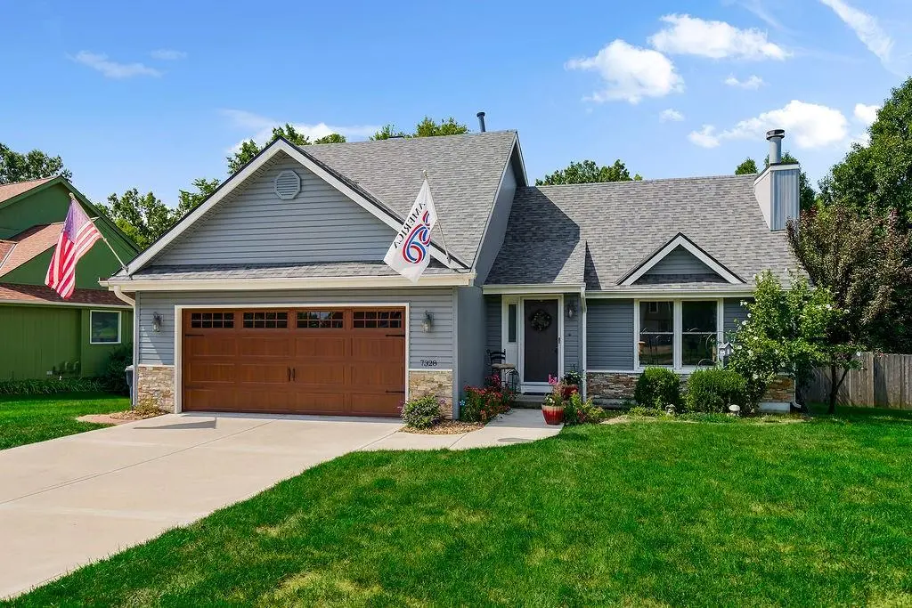 7328 N Corrington AVE, Kansas City, MO 64119