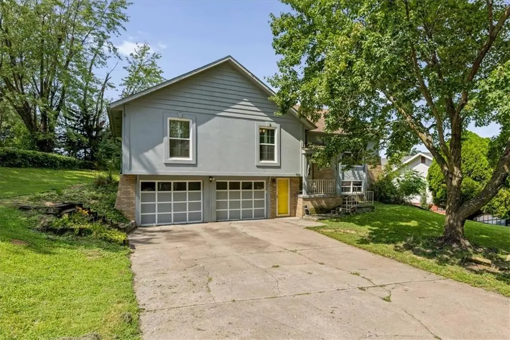 2726 N 86th TER, Kansas City, KS 66109