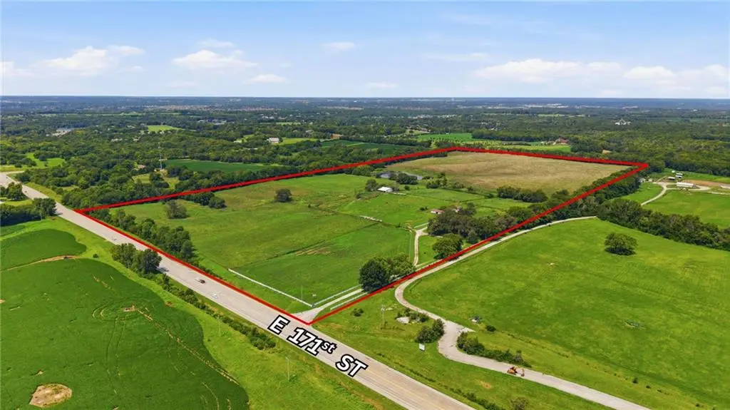 1602 E 171st ST, Belton, MO 64012