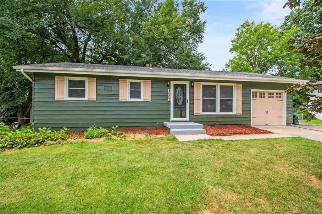 1002 S Main ST, Liberty, MO 64068