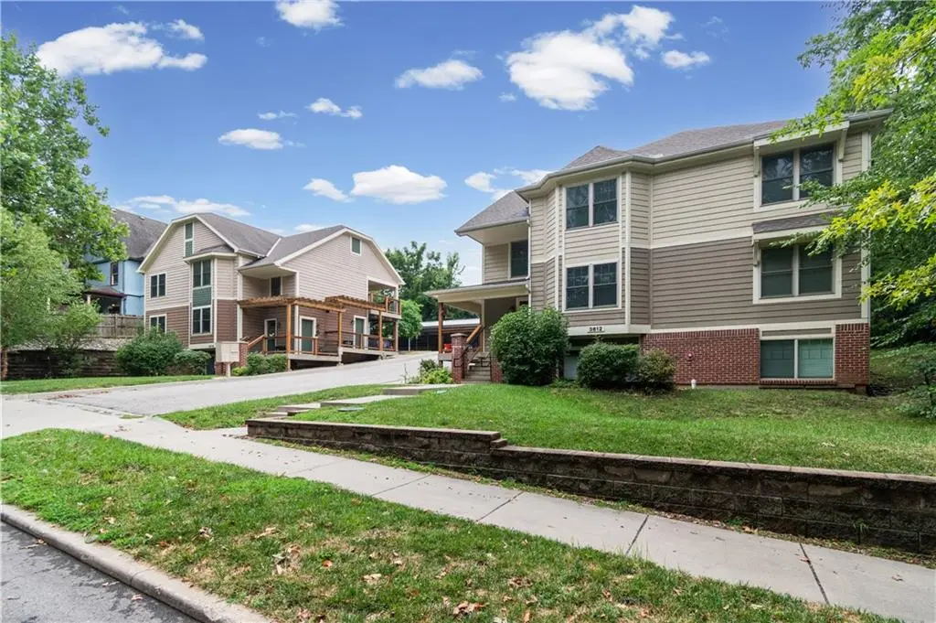 3612 Bell ST, Kansas City, MO 64111