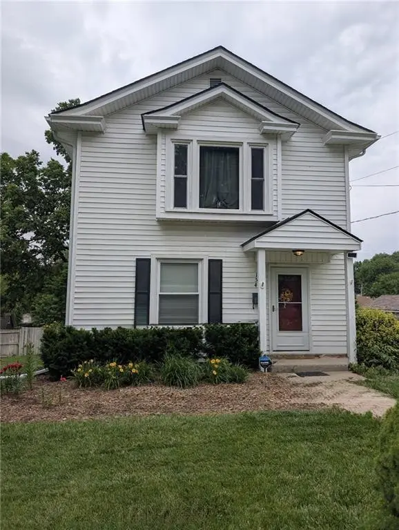 154 CLARK AVE, Bonner Springs, KS 66012