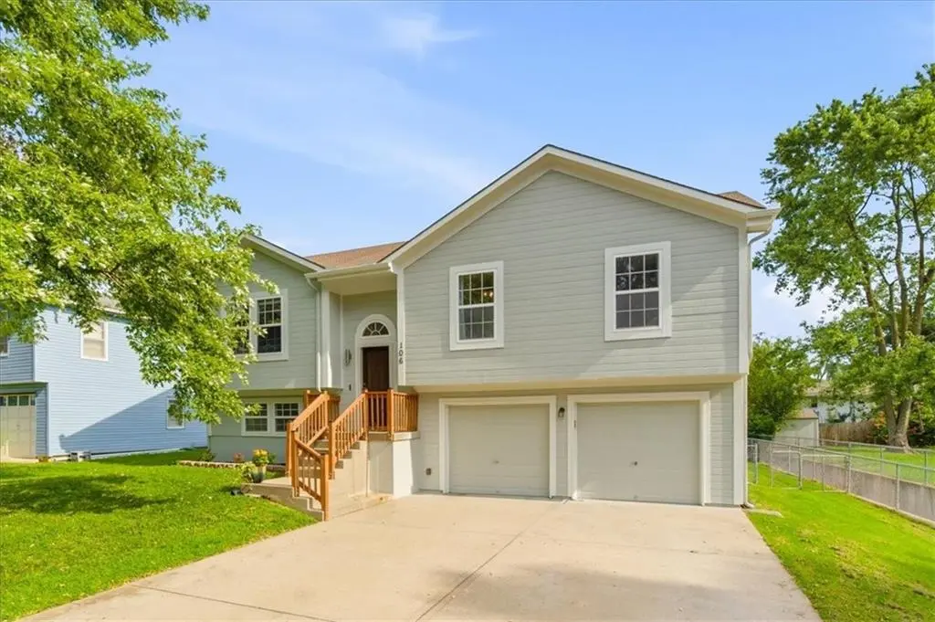 106 Georgia LN, Belton, MO 64012