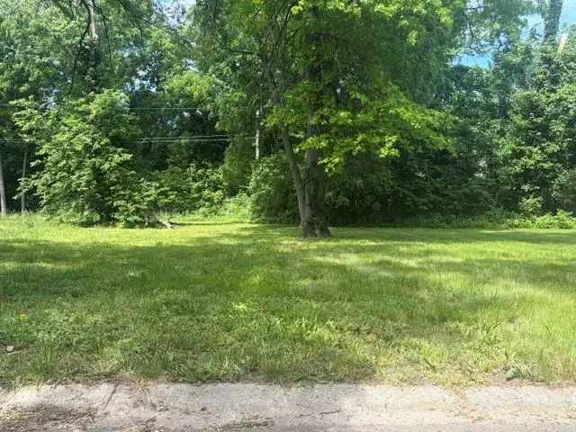 915 Oak ST, Eudora, KS 66025
