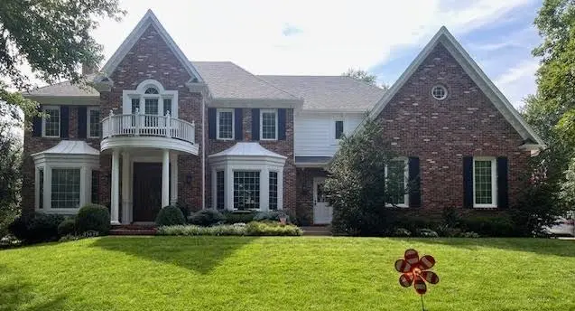 13020 Falmouth ST, Leawood, KS 66209