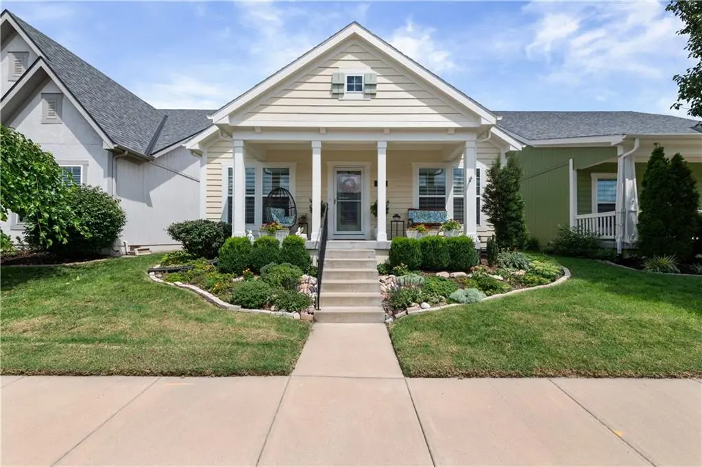 408 E 31st AVE, North Kansas City, MO 64116