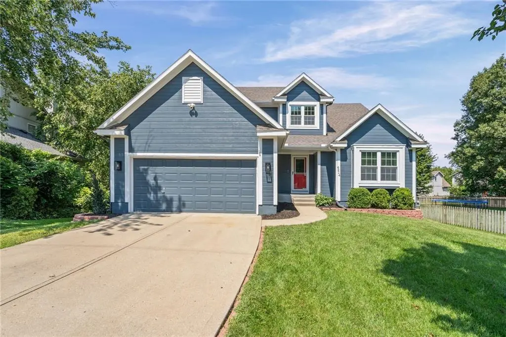 6214 W 155th PL, Overland Park, KS 66223