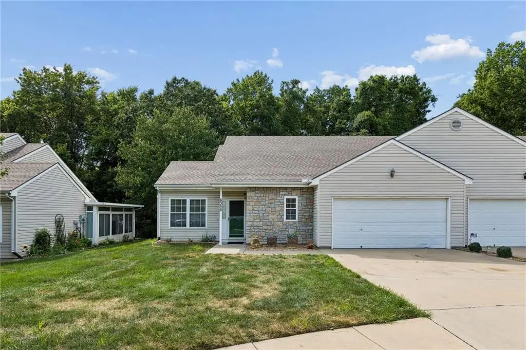 8356 Stewart PL, Kansas City, KS 66109