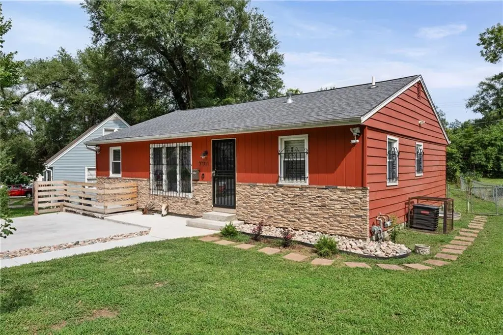 7101 Monroe AVE, Kansas City, MO 64132