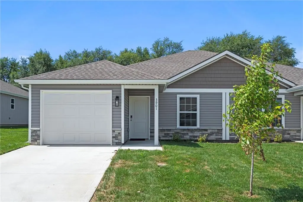 3933 NW 94th ST, Kansas City, MO 64154