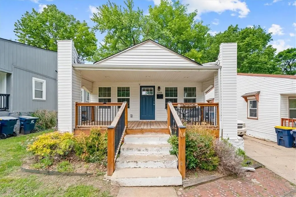 1316 E 62ND ST, Kansas City, MO 64110