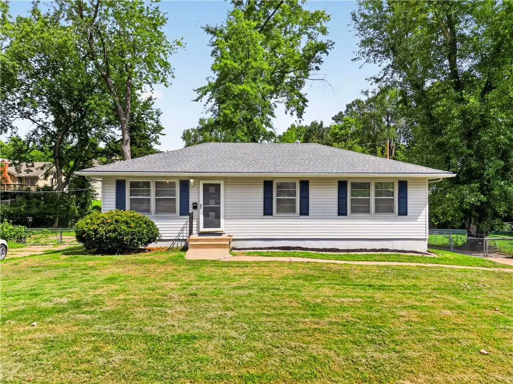 9058 E 89th ST, Kansas City, MO 64138