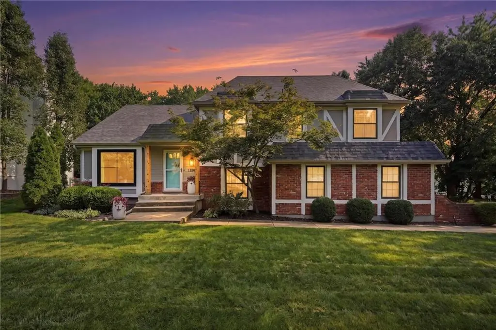 12860 Sagamore RD, Leawood, KS 66209