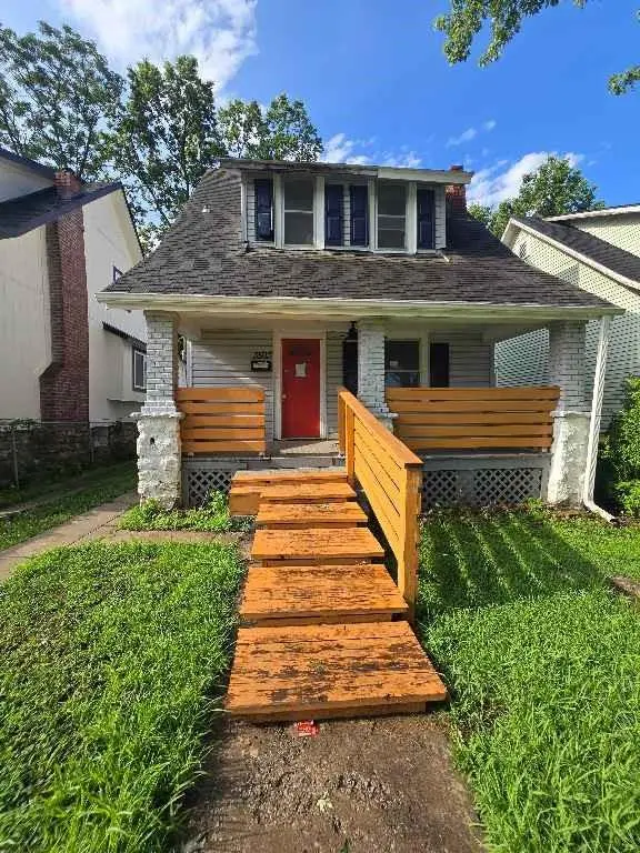 3503 E 25th ST, Kansas City, MO 64127