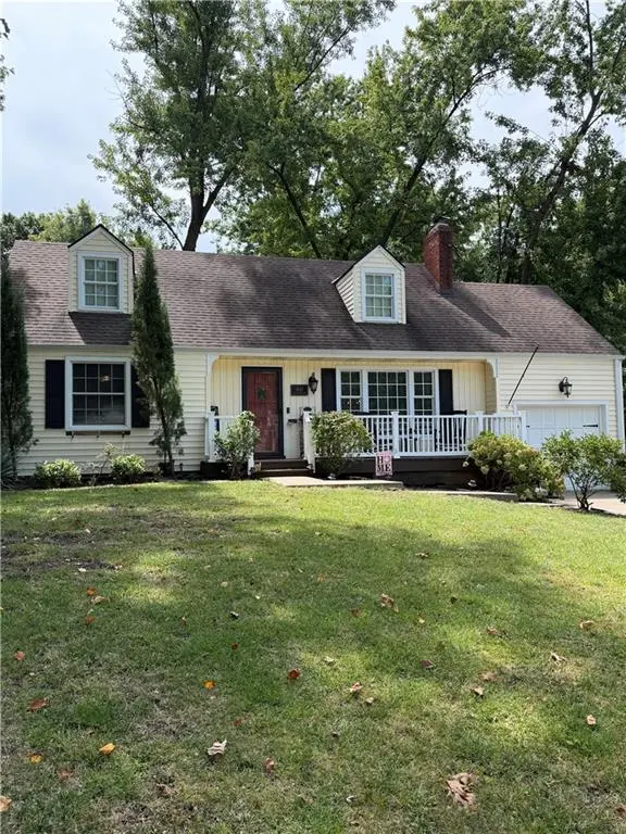 4111 W 74th TER, Prairie Village, KS 66210