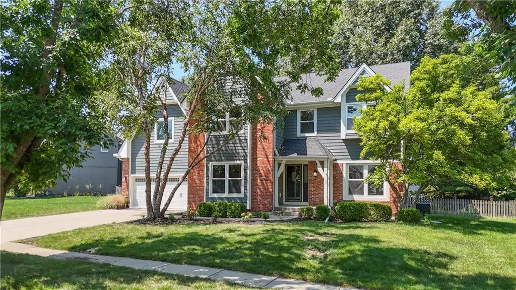 5100 W 131st ST, Leawood, KS 66209