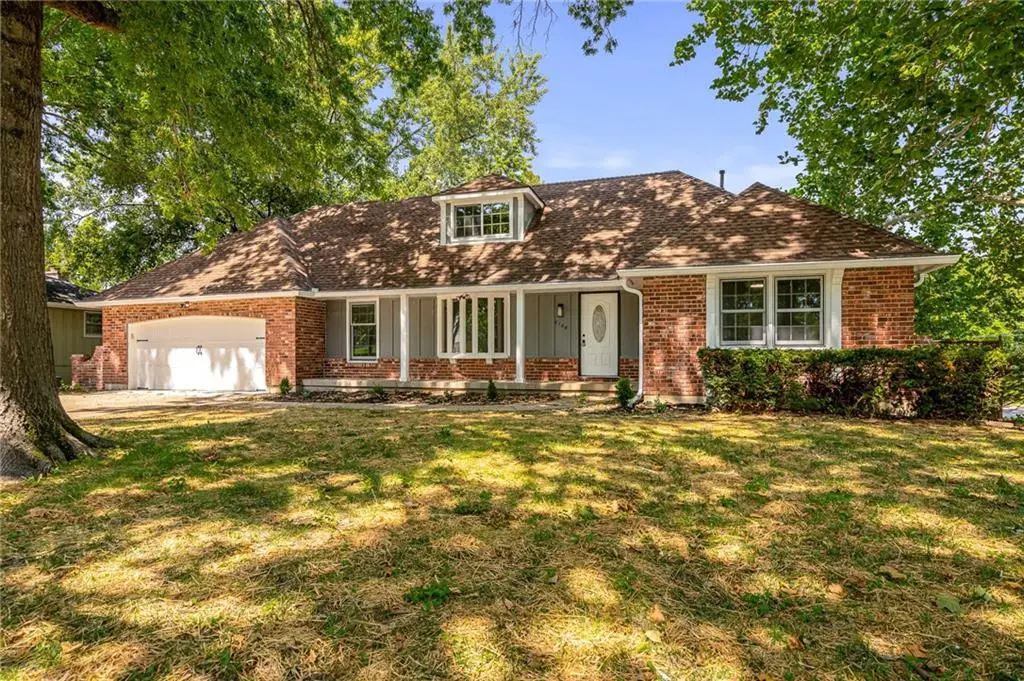 7106 E 127th ST, Grandview, MO 64083