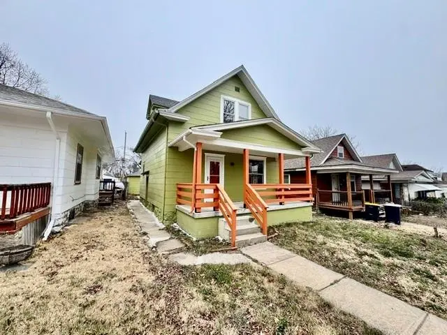 2717 BALES AVE, Kansas City, MO 64128