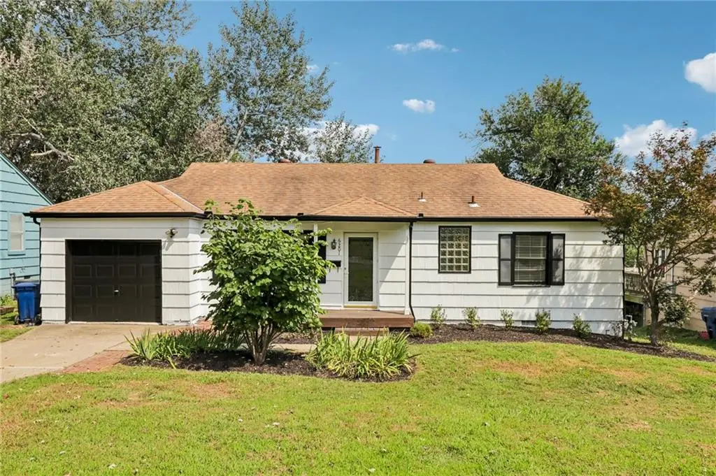 6201 Cedar ST, Mission, KS 66205