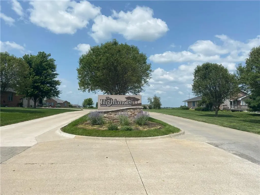 LOT 8 MAGNOLIA CIR, Maryville, MO 64468