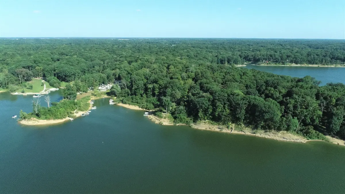 10 Dogwood DR, Rockville, IN 47872