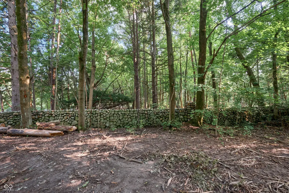 75 W 72nd ST, Indianapolis, IN 46260