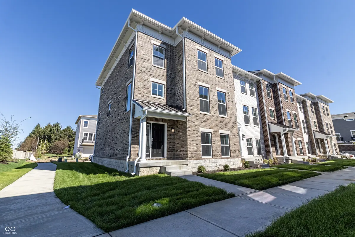 9315 Benton DR, Fishers, IN 46038