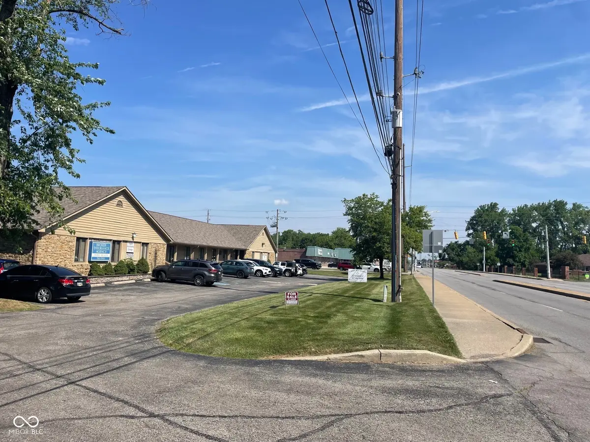 7512 Madison AVE, Indianapolis, IN 46227