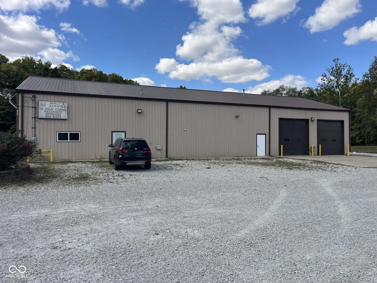 1006 Covington ST, Crawfordsville, IN 47933