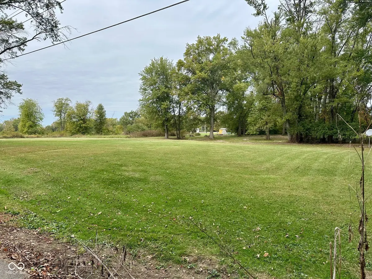0000 E Franklin ST, Farmersburg, IN 47850