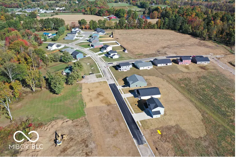 716 White Oak RD, Spencer, IN 47460