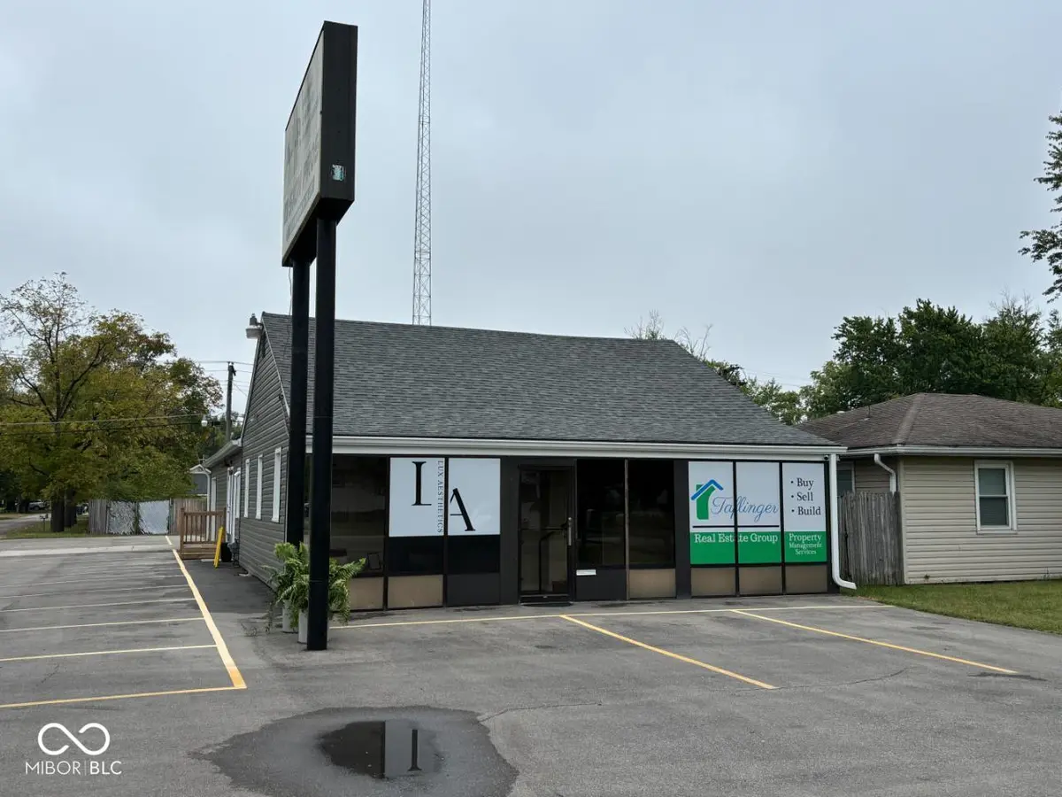 3512 N Walnut ST, Muncie, IN 47303
