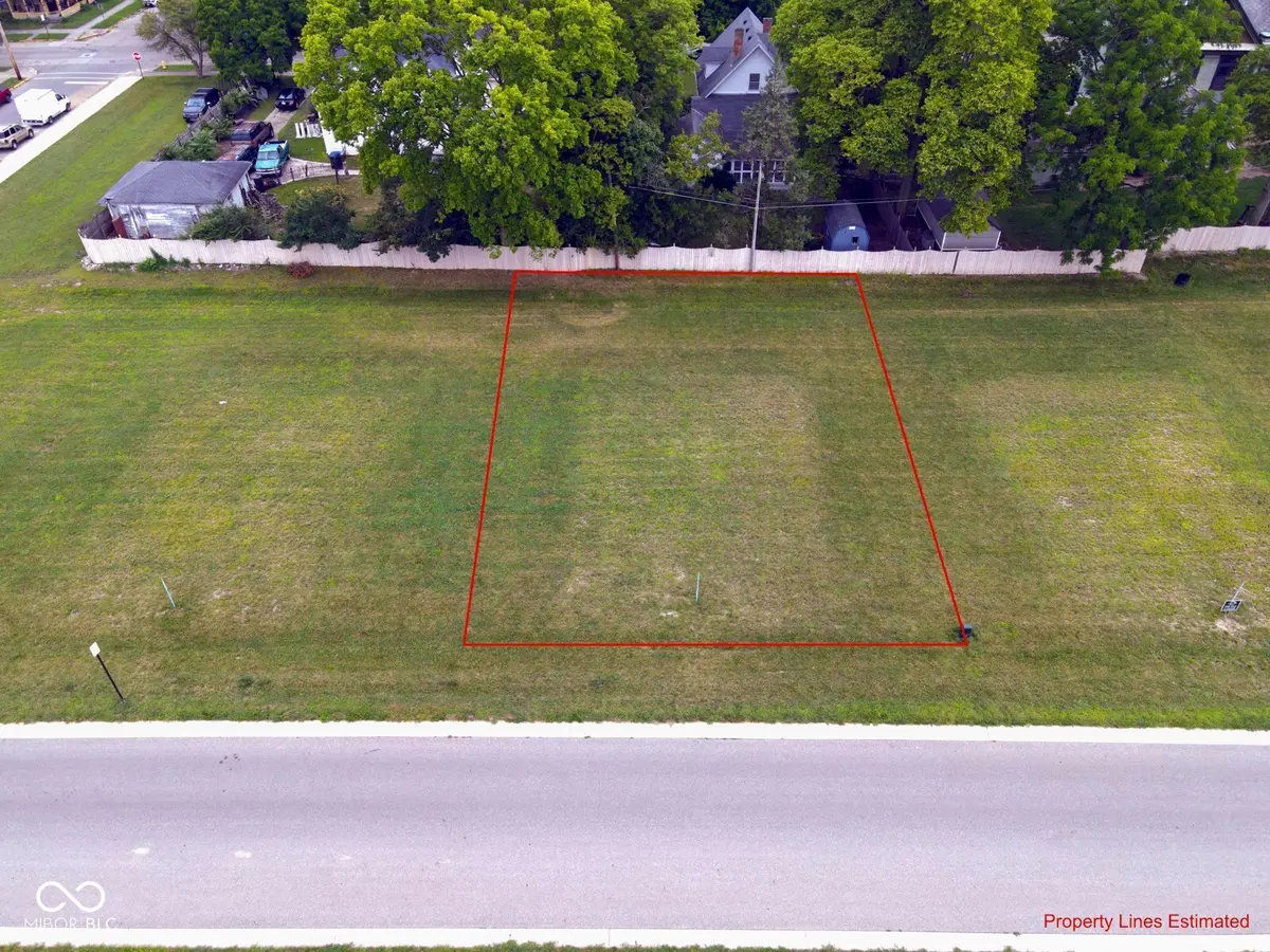 154 W Franklin ST, Shelbyville, IN 46176
