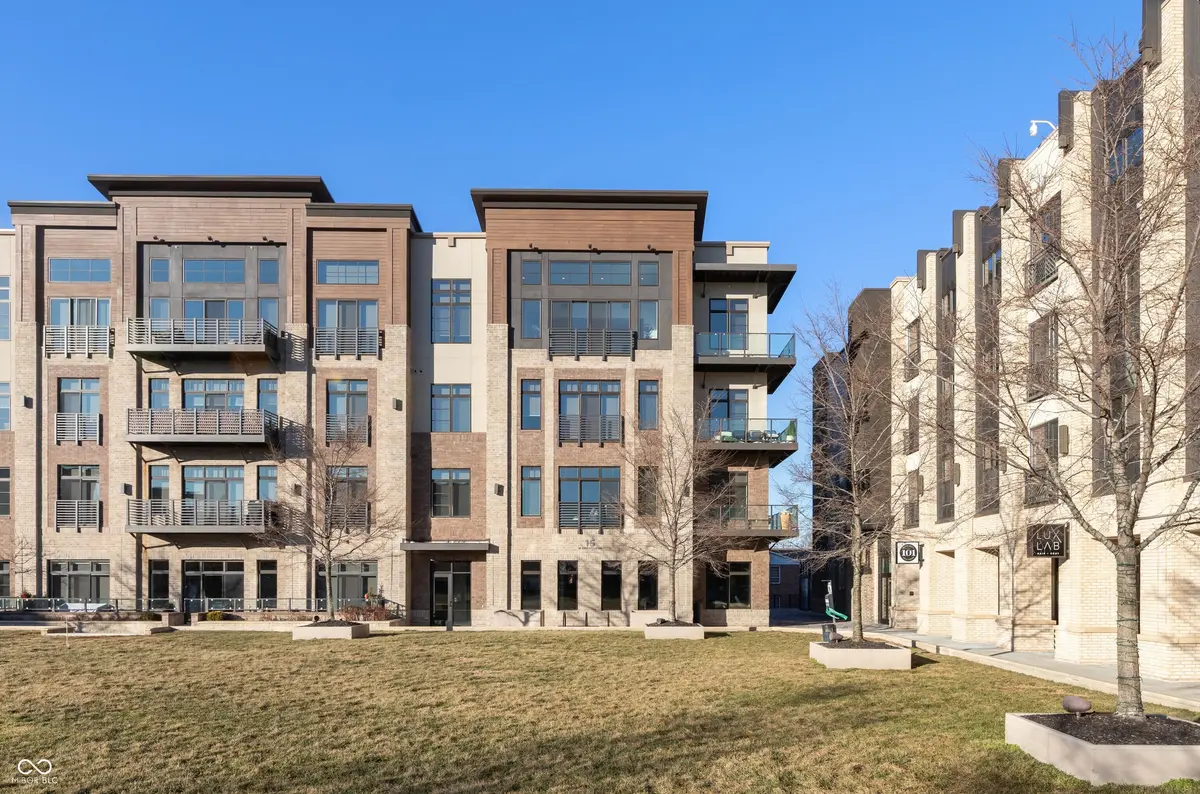 15 W Executive DR ##405, Carmel, IN 46032