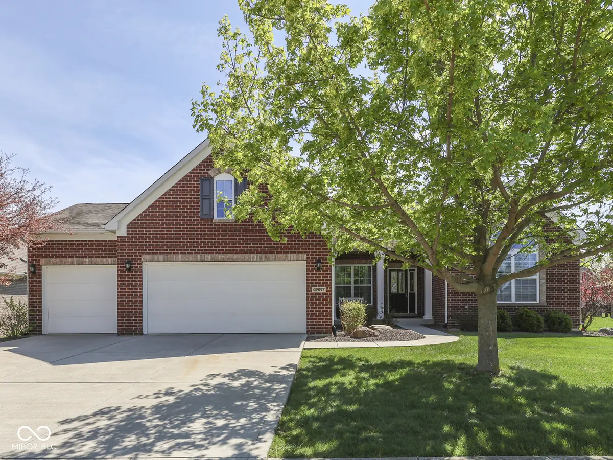 4687 Shady Ridge ROW, Greenwood, IN 46143