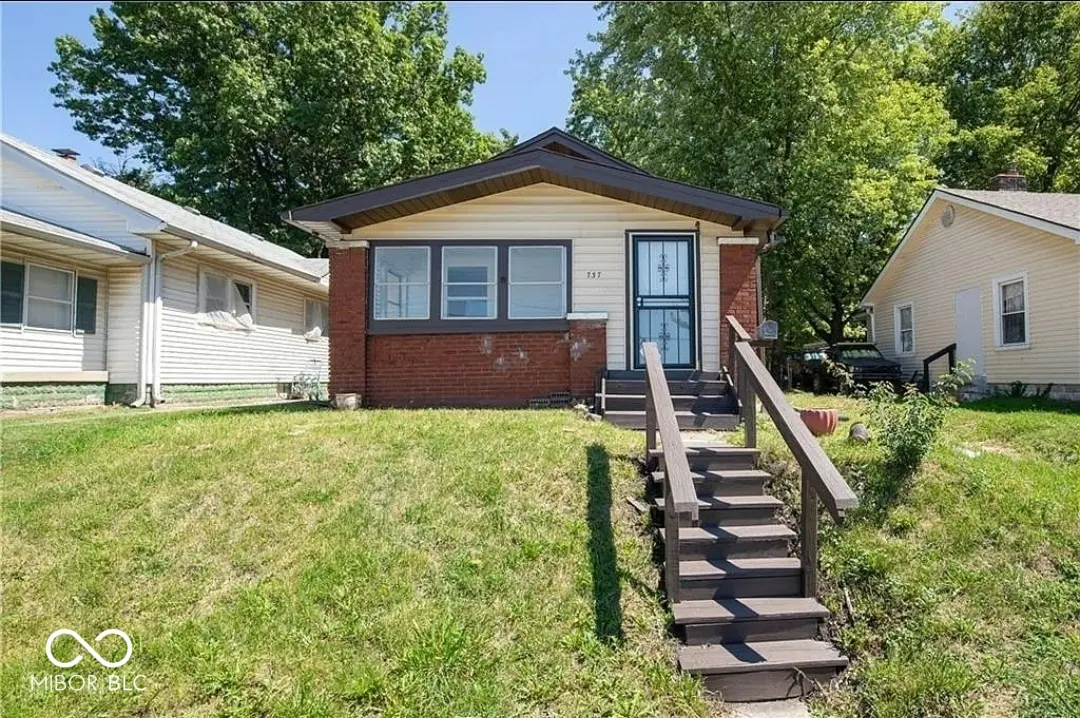 737 N Sherman DR, Indianapolis, IN 46201